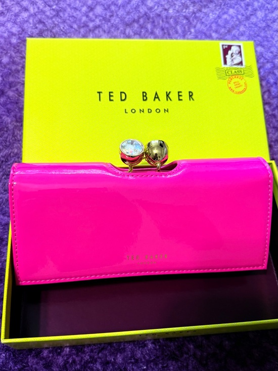 Ted Baker London Handbags - NWT IN BOX The Ted Baker Elador Crinkle Patent Bobble Matinee